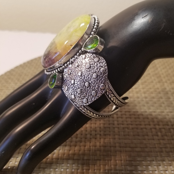 DIVINE BRACELET NWOT - Picture 7 of 9